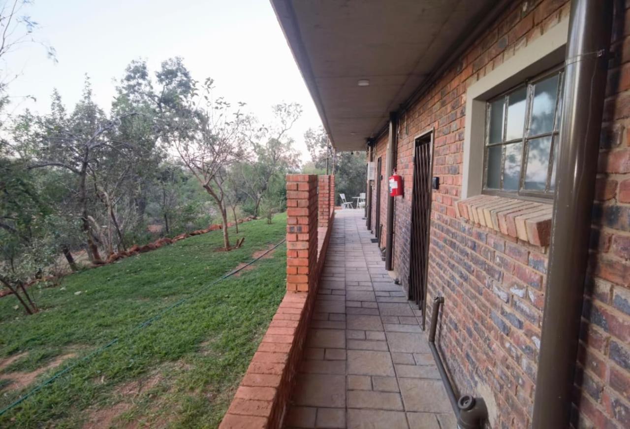 Suikerbosrant Sleep And Go Bed & Breakfast Pretoria-Noord Dış mekan fotoğraf